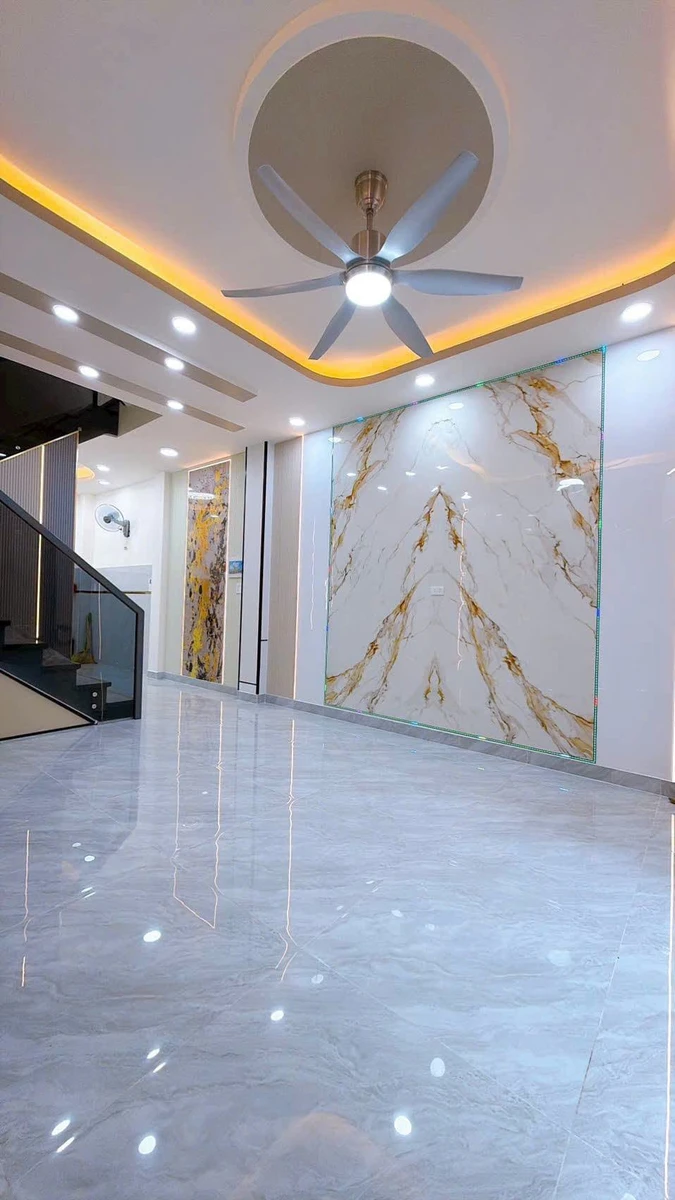 Bán nhà mặt tiền Quận 4, 4PN 39.1m² – 12 tỷ 100 triệu - Ảnh thu nhỏ 4