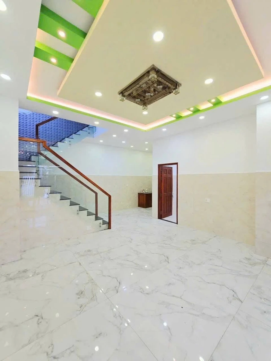 Bán biệt thự góc 2 mặt tiền Lò Lu Q9, 125m², 8.5 tỷ - Ảnh thu nhỏ 5