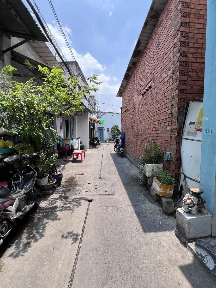 Bán nhà hẻm 54,6m² 3PN nở hậu gần Đầm Sen, Quận 11, giá 4 tỷ - Ảnh thu nhỏ 3