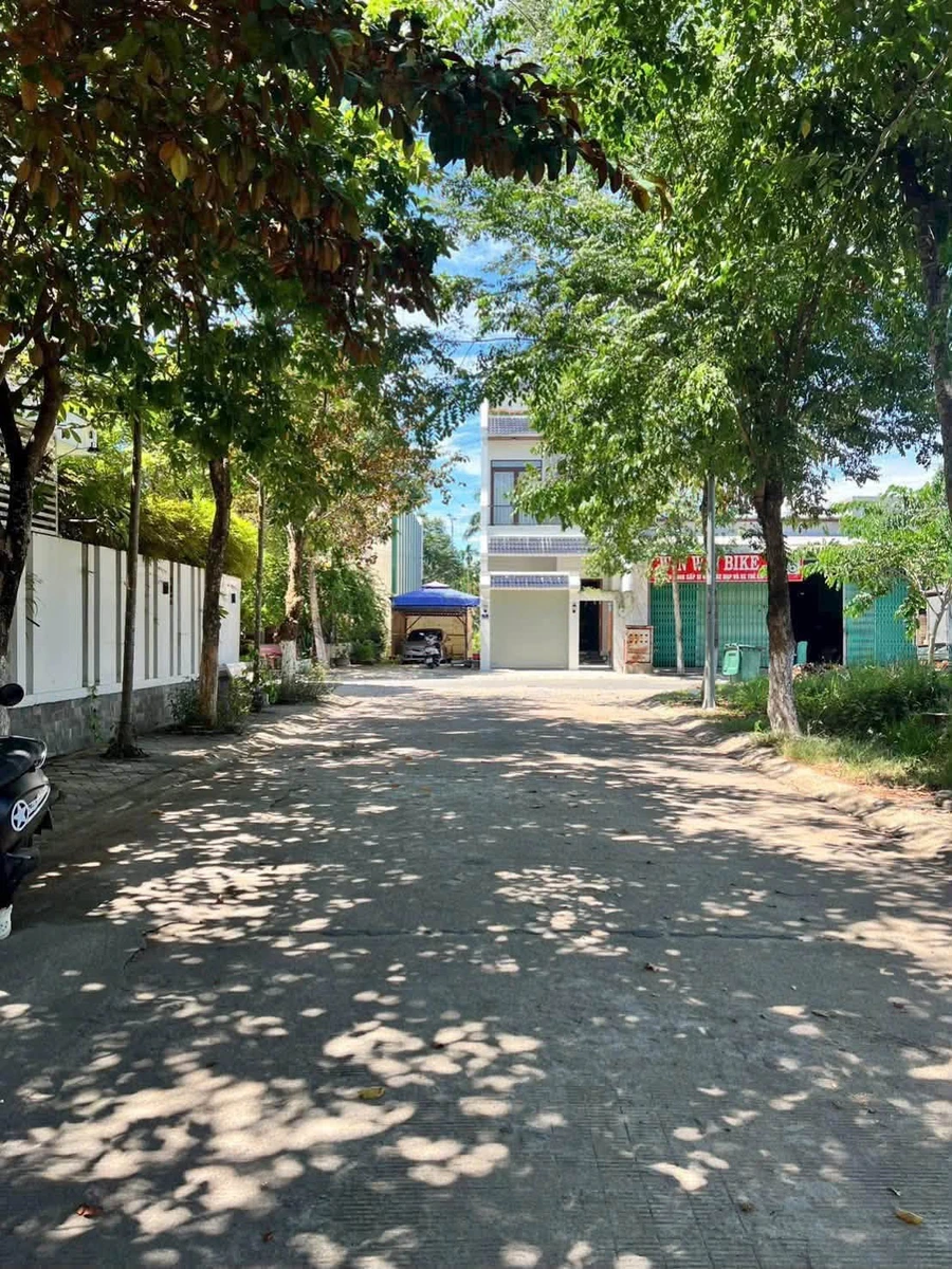 Bán nhà 3 tầng 96,2m2, 3 phòng ngủ, KDC Tây Phan Đình Phùng, Quảng Ngãi - Ảnh thu nhỏ 4