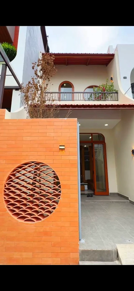 Bán nhà 1 trệt 1 lầu hẻm 4m đường Phan Anh, 4x21m, giá 995 triệu - Ảnh 1