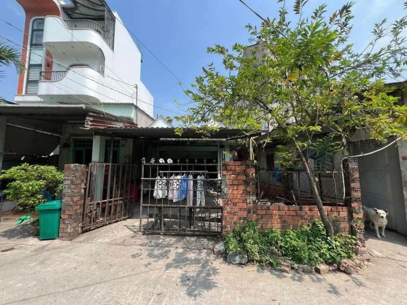 Bán nhà c4 Long Bình Tân 83m² 2 tỷ 7