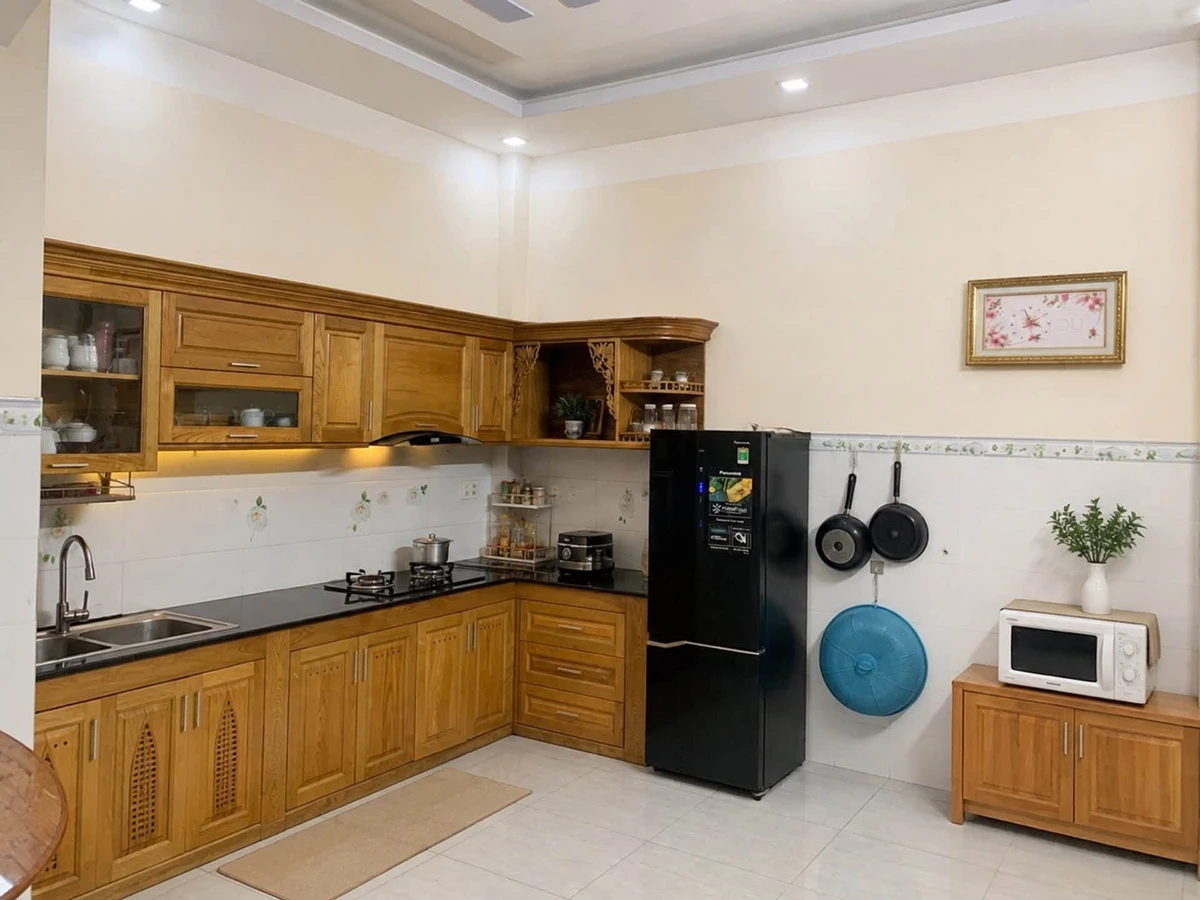 Bán nhà 3 tầng MT Nguyễn Minh Khai 82m2, 4PN Dĩ An - Ảnh thu nhỏ 4