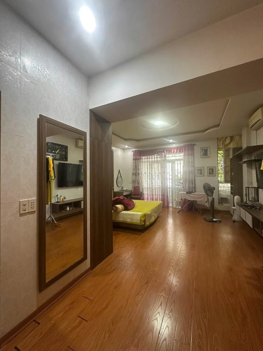 Bán nhà 4 tầng 341,5m² Sài Gòn Sky TP Vinh 9 tỷ - Ảnh thu nhỏ 5
