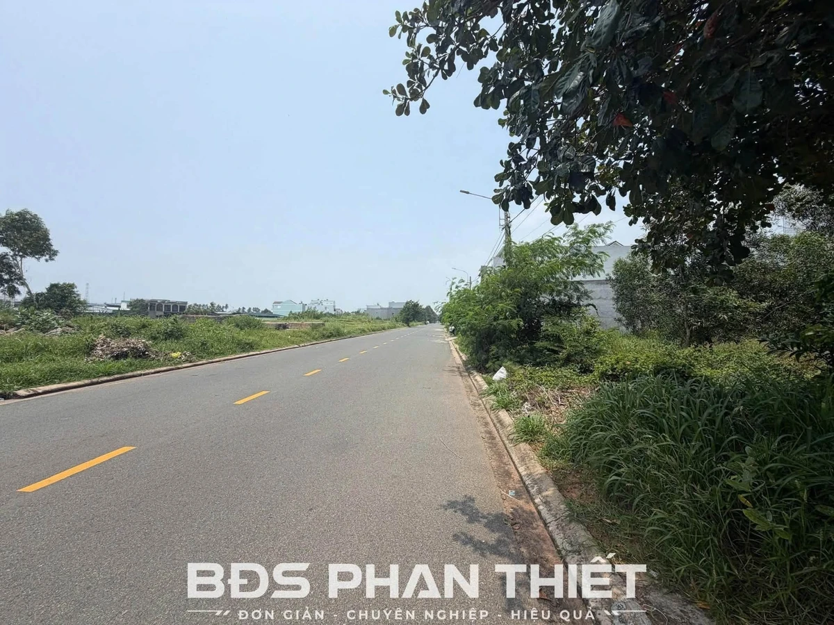 Bán đất mặt tiền Đào Duy Từ, Phú Thủy 115m2 thổ cư có nhà kho, giá 3,8 tỷ - Ảnh 1
