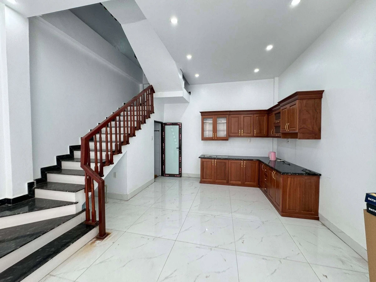 Bán nhà 3 tầng 43m2 ngõ An Định Hải Dương 2.3 tỷ - Ảnh thu nhỏ 2