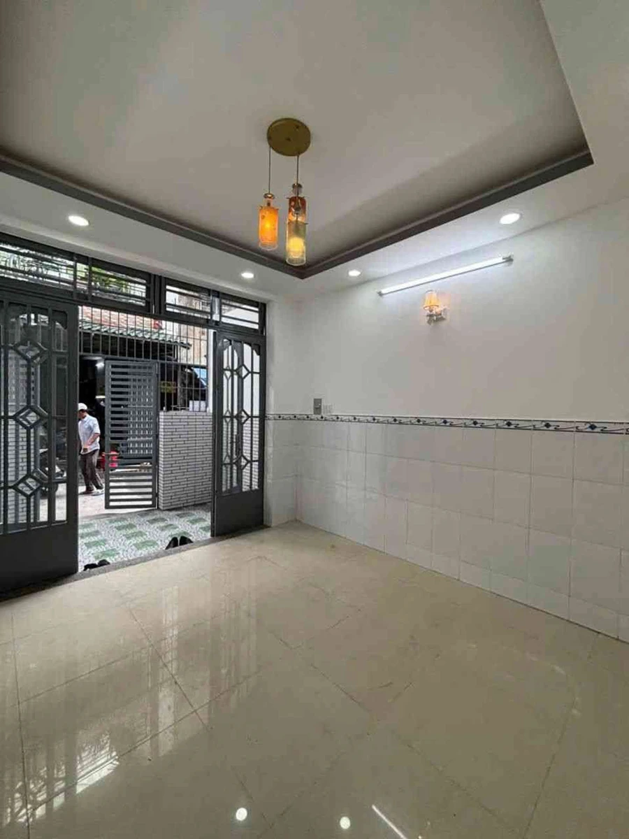 Bán nhà hẻm xe hơi 2 tầng 44m² gần Emart Phan Huy Ích, Gò Vấp – 4,2 tỷ - Ảnh thu nhỏ 2