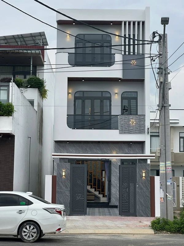 Bán nhà 2 tầng 4PN full nội thất tại KĐT Phú Ân Nam, Nha Trang
