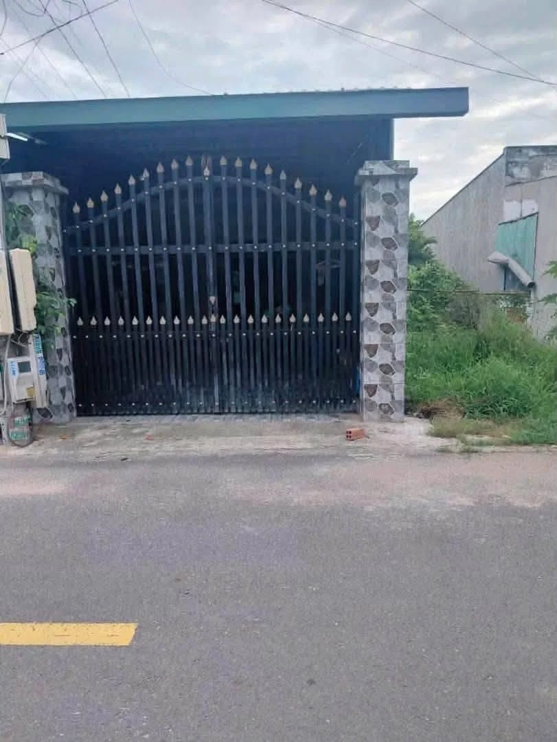 Bán nhà 4,6x43m (197,8m²) đường nhựa Phú An, 1 tỷ 250 triệu - Ảnh 1