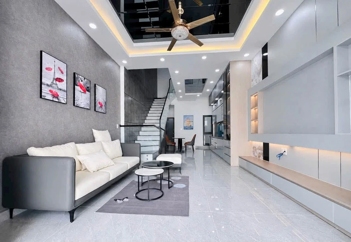 Bán nhà 2 lầu Phú Lợi, Thủ Dầu Một, Bình Dương 60m² 4 tỷ - Ảnh thu nhỏ 2