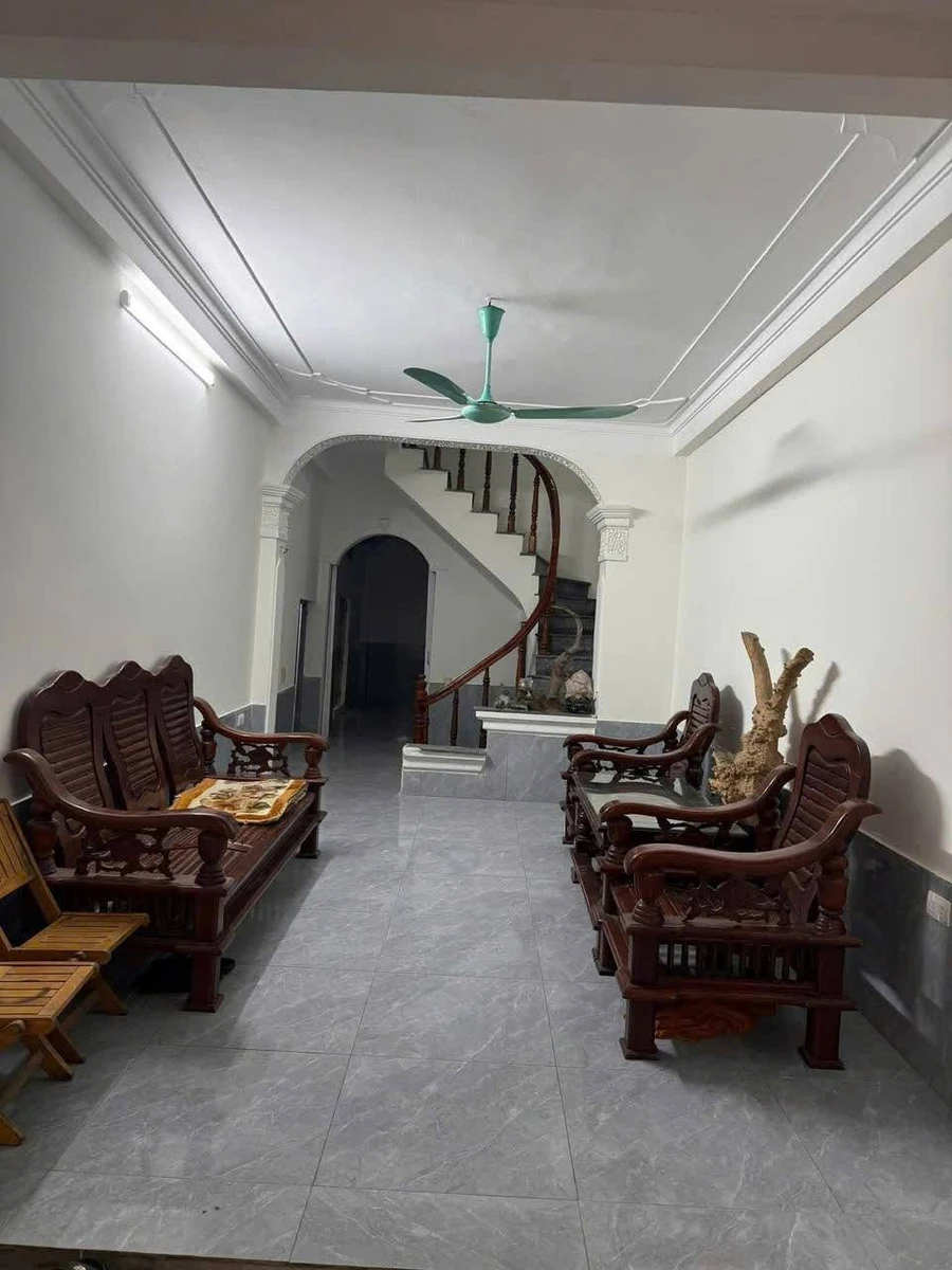 Cho thuê nhà phố 55m2 Thịnh Liệt, 11 triệu/tháng - Ảnh 1