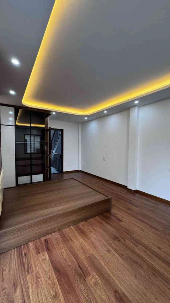 Bán nhà Hoàng Hoa Thám 50m², 5 tầng thang máy, 13.8 tỷ - Ảnh thu nhỏ 4