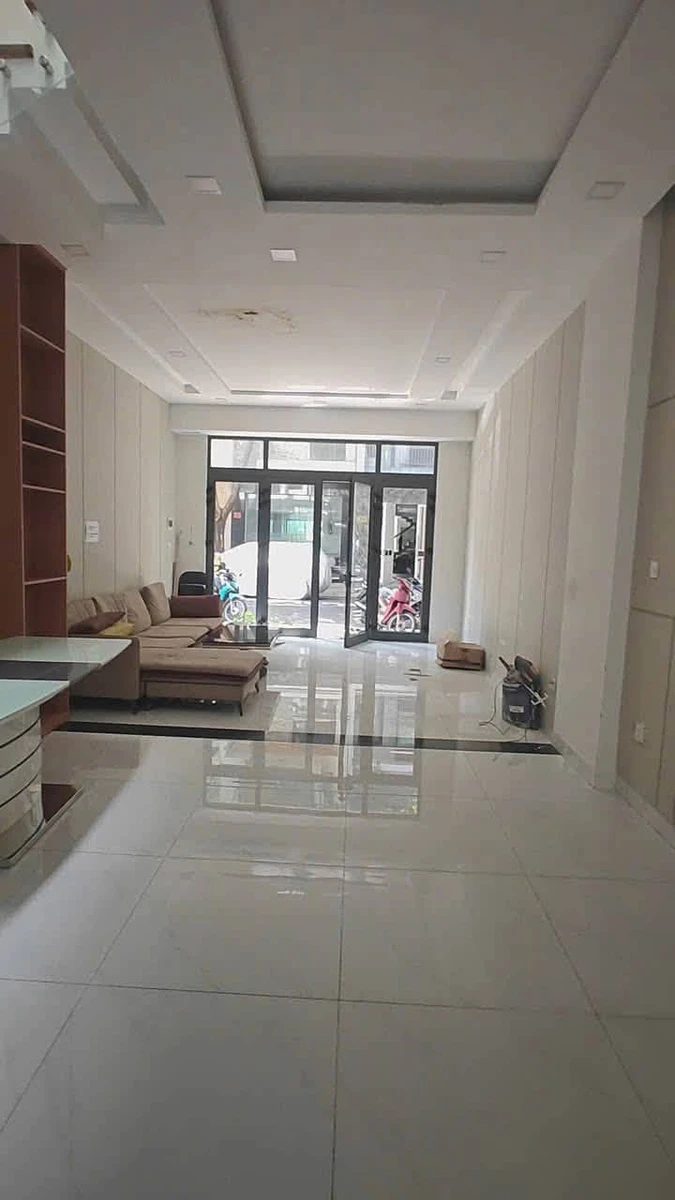 Bán nhà 3 tầng 90m² full nội thất VCN Phước Hải, Nha Trang - Ảnh thu nhỏ 2