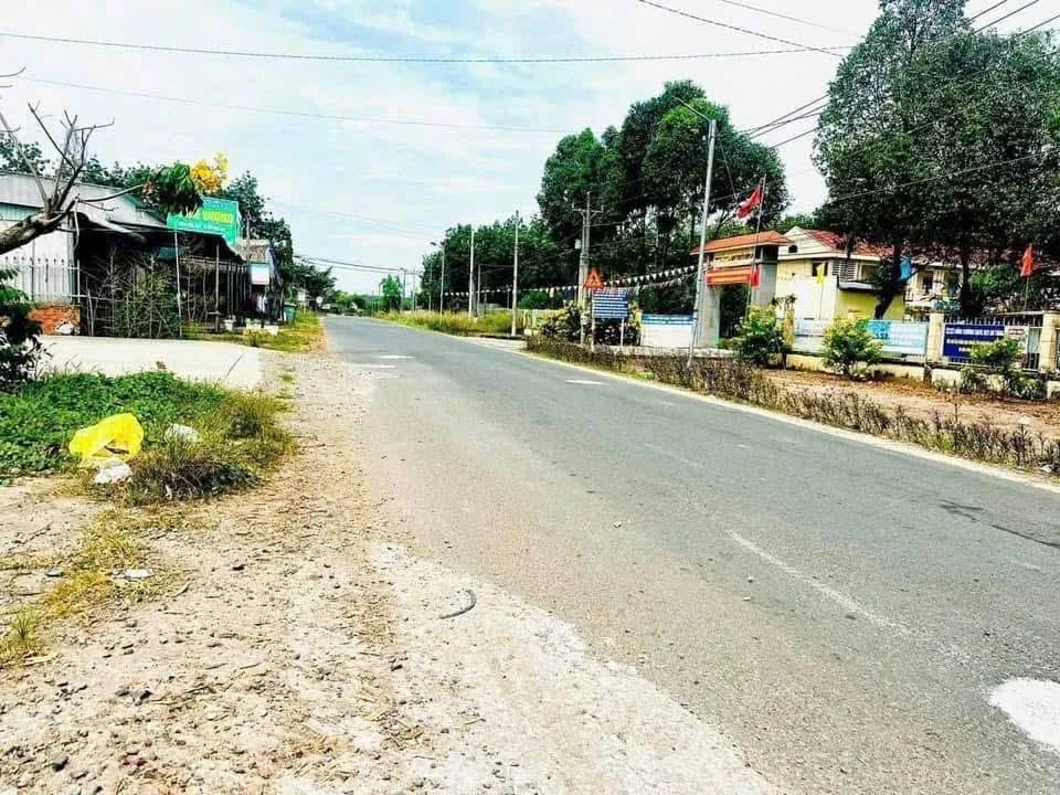 Bán đất sào 1000m2 thổ cư Chơn Thành Bình Phước 800 triệu - Ảnh thu nhỏ 2