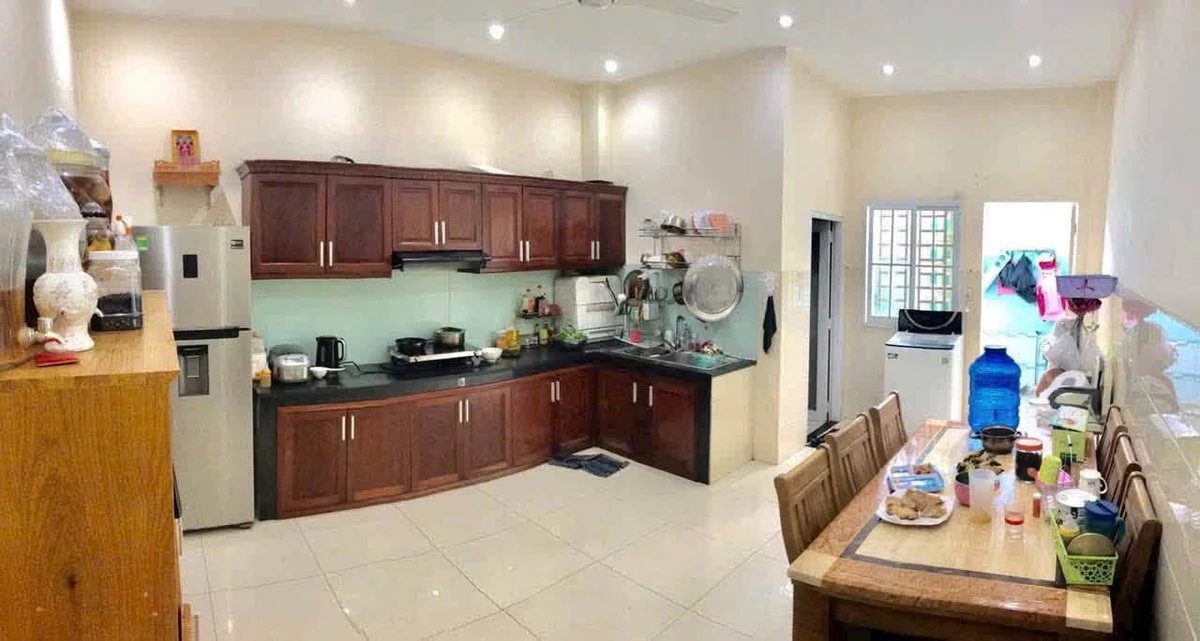 Bán nhà mặt tiền Đình Phong Phú, 155m², 3PN - 13,5 tỷ - Ảnh thu nhỏ 5