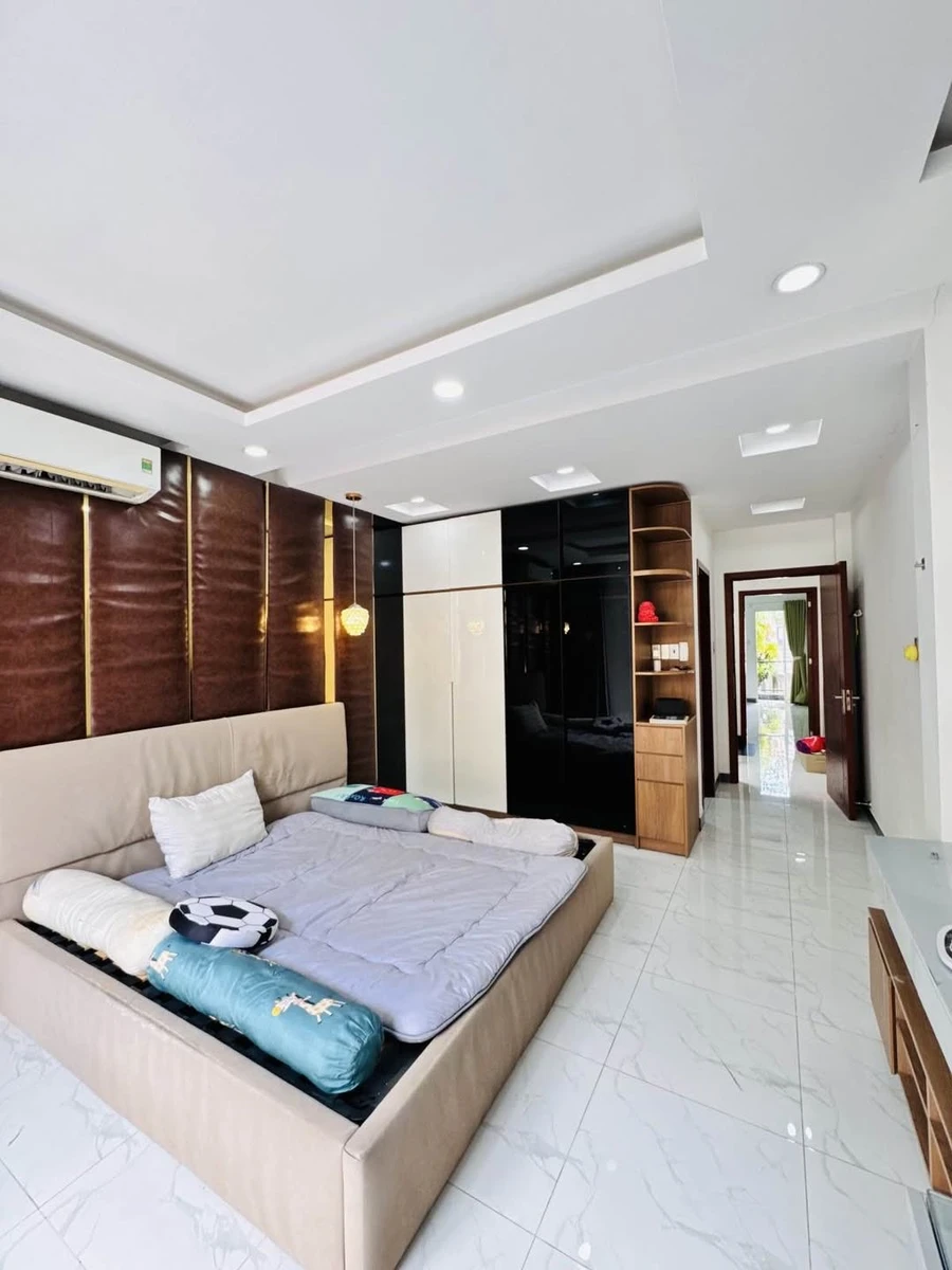 Bán nhà 3 tầng mới 4PN 83m² đường Bùi Minh Trực, Phường 5, Quận 8 giá 8,99 tỷ - Ảnh 1