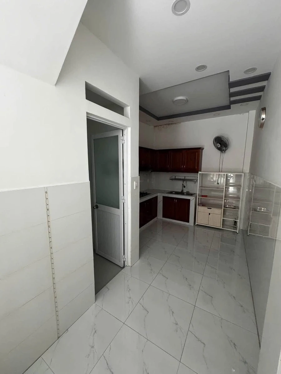Bán nhà 4 tầng 4PN, 3WC trên Nguyễn Thị Nhỏ, Quận 5, 6 tỷ 699 - Ảnh thu nhỏ 4