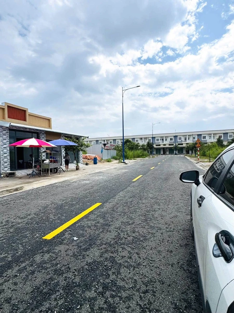 Bán dãy trọ 12 phòng, kiot, 300m² doanh thu 26tr/tháng Bình Dương - Ảnh thu nhỏ 5