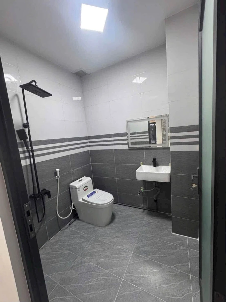 Bán nhà 3PN 108m2 Trần Phong Sắc Tây Ninh 2.639 tỷ - Ảnh 1