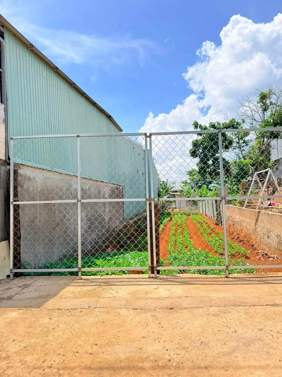 Bán đất mặt tiền Âu Cơ 150m² Tân Phú giá 2 tỷ - Ảnh thu nhỏ 2