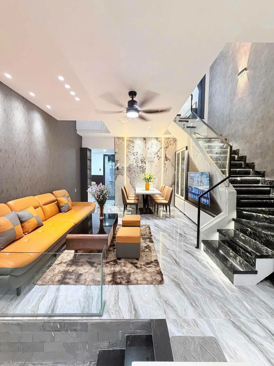 Bán nhà 3 tầng 160m² Nguyễn Phước Nguyên - Ảnh 1