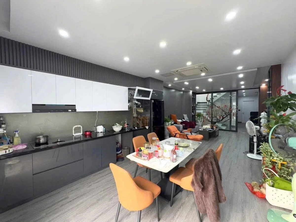 Bán nhà mặt đường 96m² có thang máy ở Hải Phòng - Ảnh thu nhỏ 4