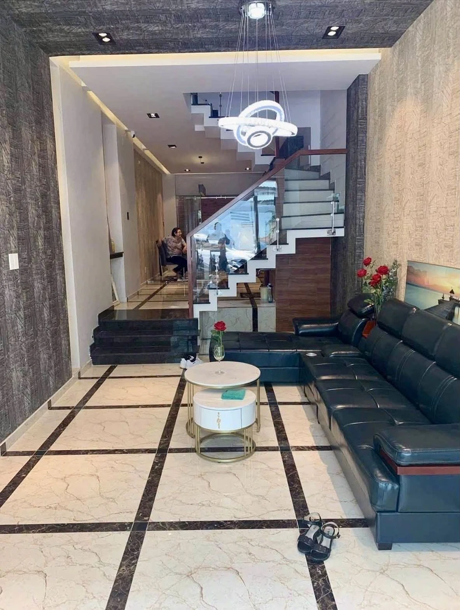 Bán nhà 4 tầng 60m² 4PN Nguyễn Xí Bình Thạnh - Ảnh thu nhỏ 2