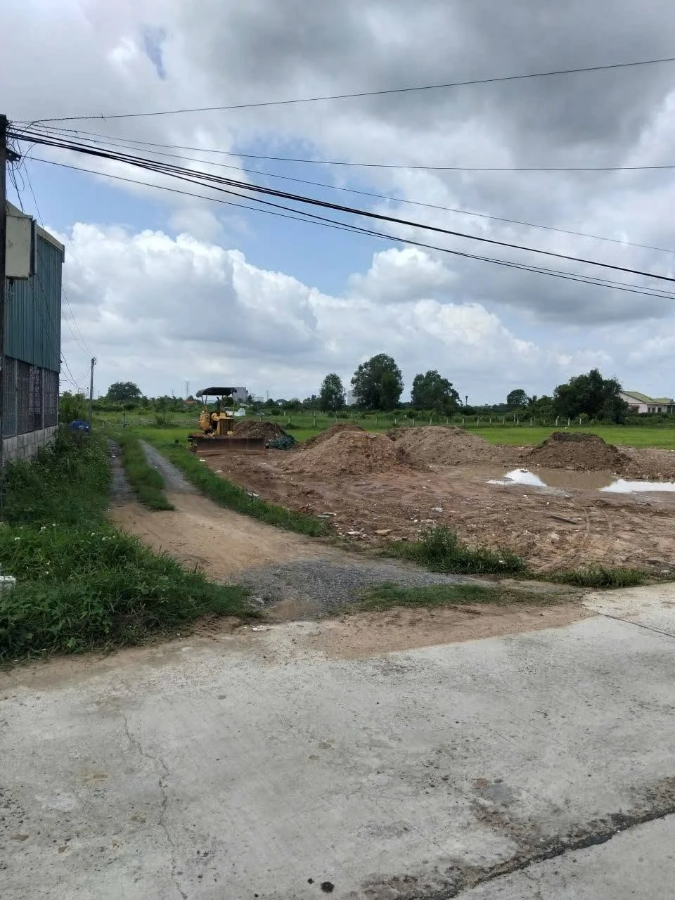 Bán nhà liền kề 100m2 thổ cư đường 4m Nhà Bè - Ảnh 1