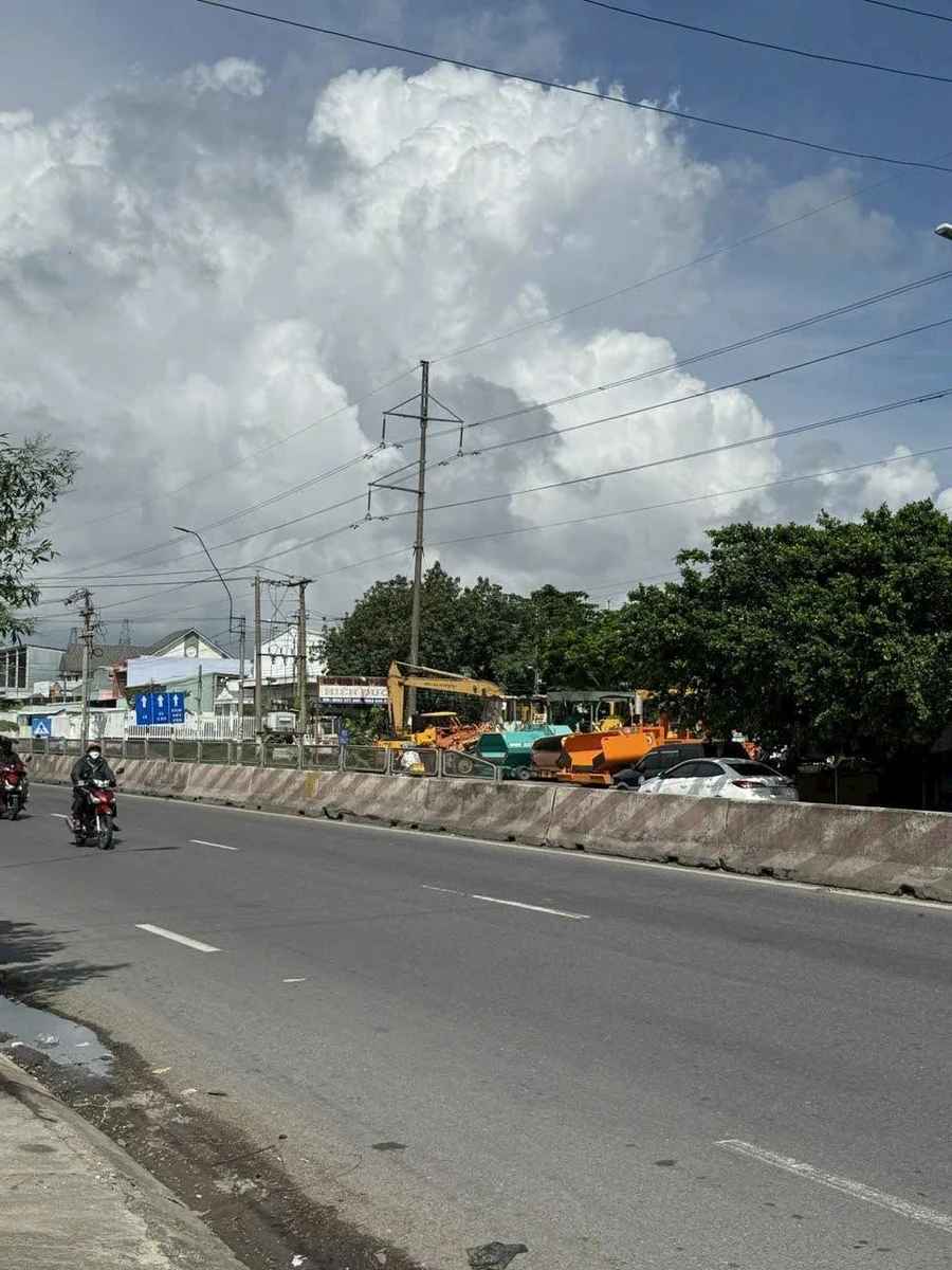 Bán đất 1800m2 mặt tiền Quốc Lộ 1A Long An - Ảnh thu nhỏ 3
