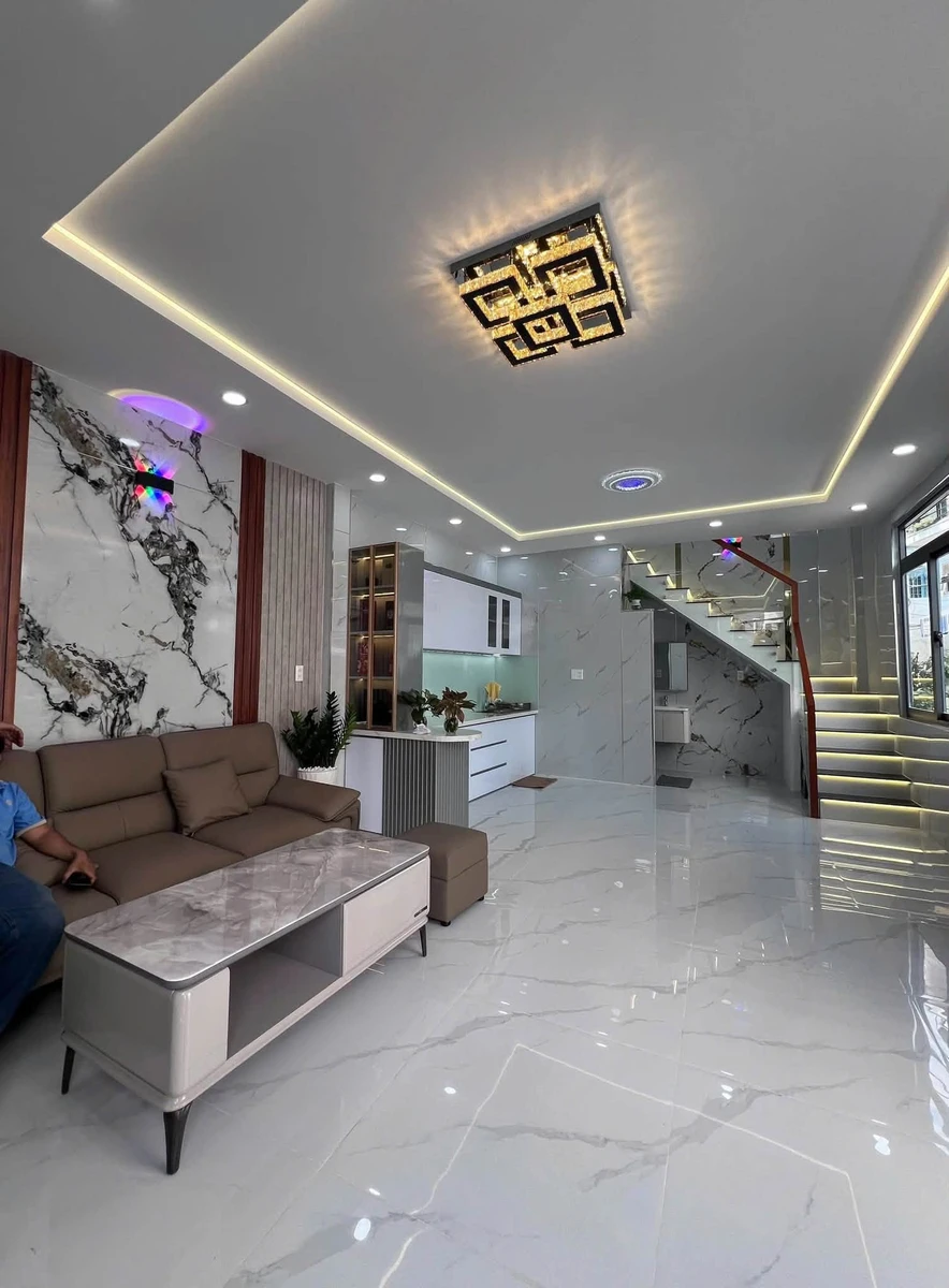 Bán nhà 2 tầng, 7,9x4,9m, 2PN 2WC, Quận 6, 5,6 tỷ - Ảnh thu nhỏ 3