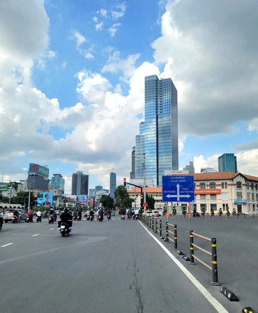 Bán nhà 5 tầng thang máy 282m2 Nguyễn Thái Bình Quận 1 - Ảnh 1