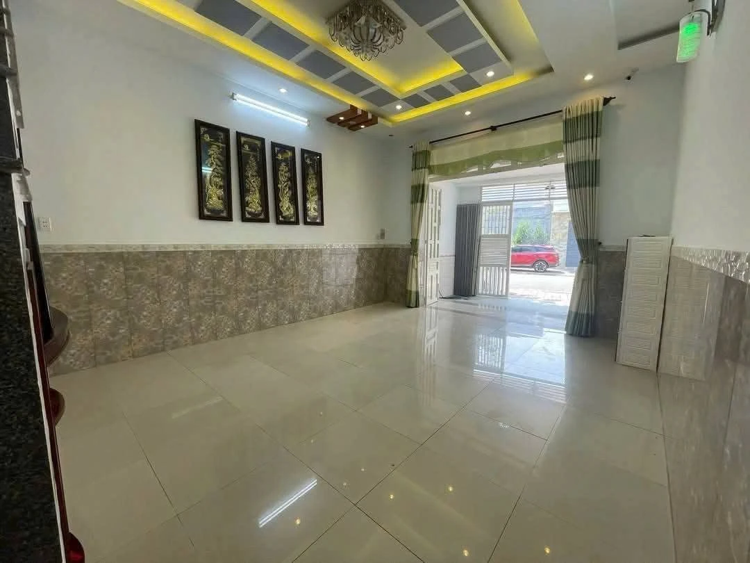 Bán nhà 1 trệt 1 lầu mặt tiền 125m2 (5x25) khu Gò Cát 6, P. Long Tâm, TP Bà Rịa, giá 4,4 tỷ - Ảnh thu nhỏ 4