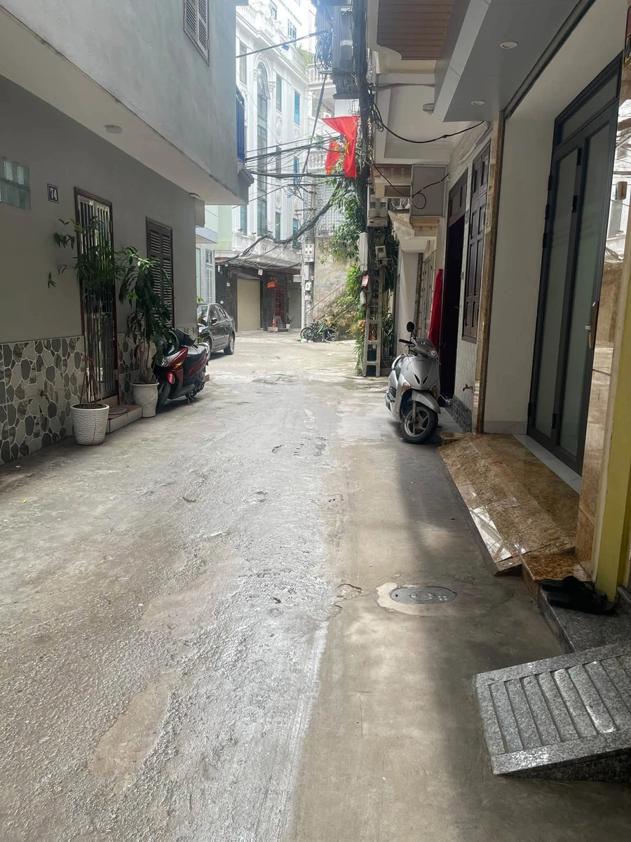 Bán nhà 5 tầng 33m2 đường Láng, Hà Nội, giá 9 tỷ - Ảnh 1