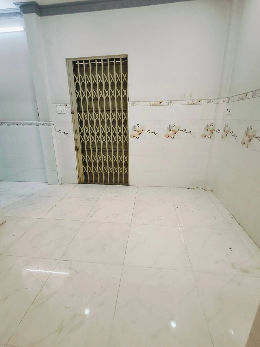 Bán nhà 2PN Dương Bá Trạc Quận 8, 54m2, 5.9 tỷ - Ảnh thu nhỏ 3