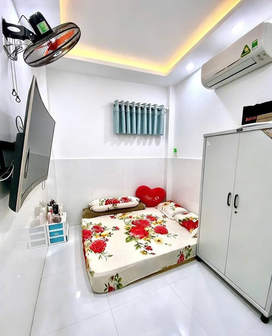 Bán nhà mặt tiền 75m2, 2PN, 3 tầng tại Quy Nhơn, giá 1 tỷ 2 - Ảnh thu nhỏ 4