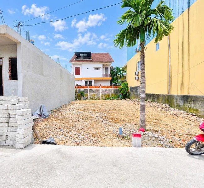 Bán đất 95m² Phạm Văn Đồng Huế 2,39 tỷ