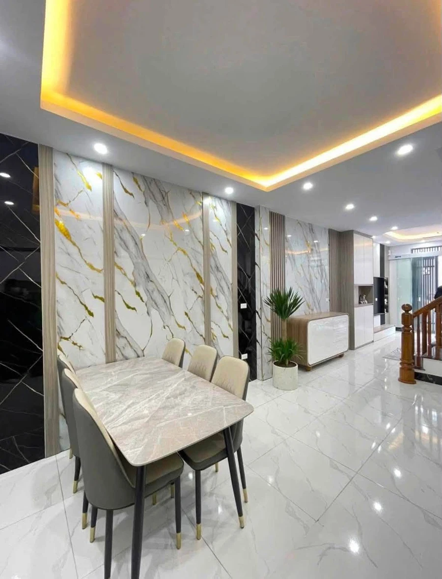 Bán nhà 3 tầng 55m2, 3PN 2WC, gần đường Đình Phong Phú, Quận 9 - Ảnh thu nhỏ 2