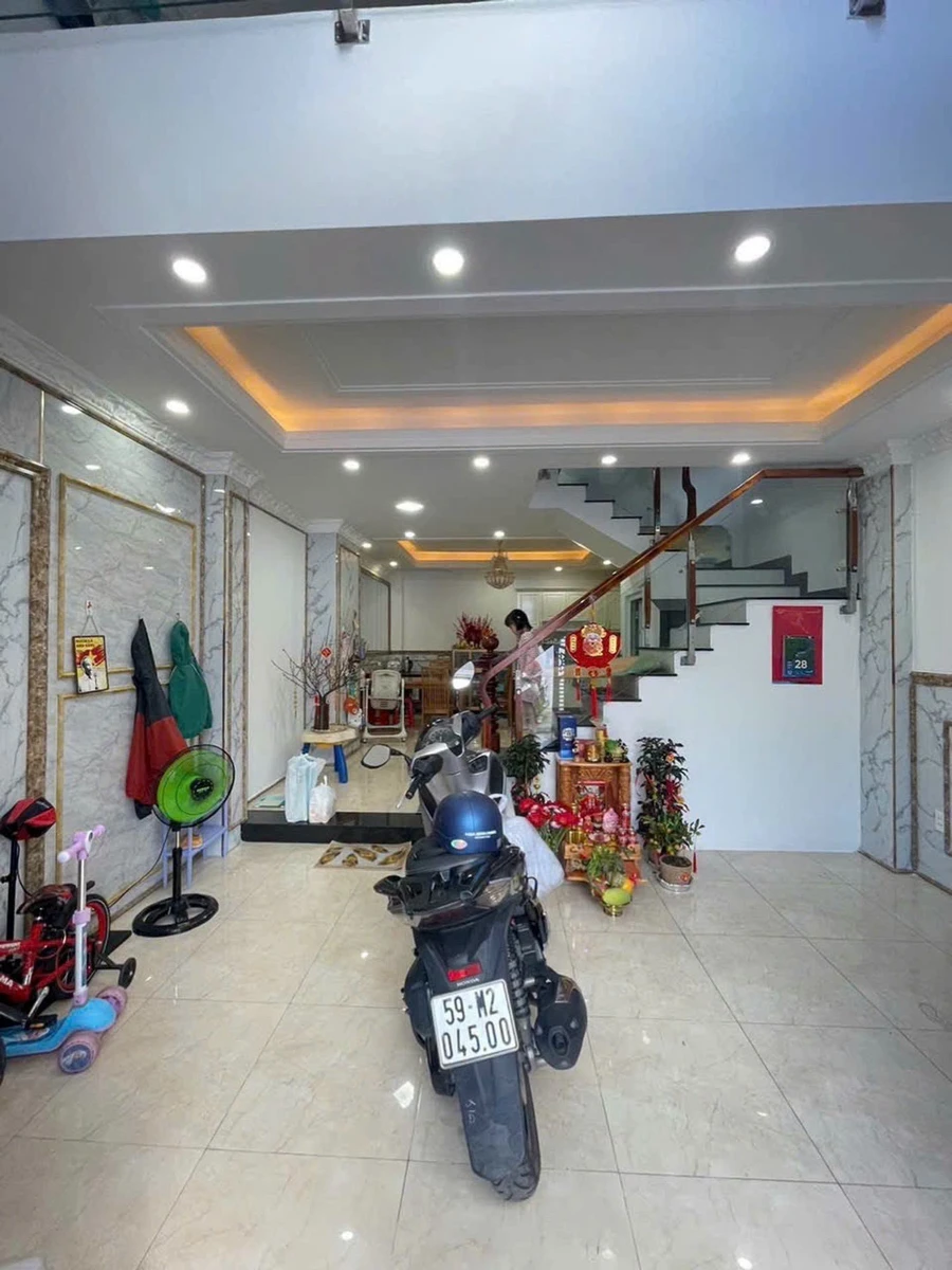 Bán nhà 4 tầng 5x12m Quận 7 - 7,9 tỷ - Ảnh thu nhỏ 2