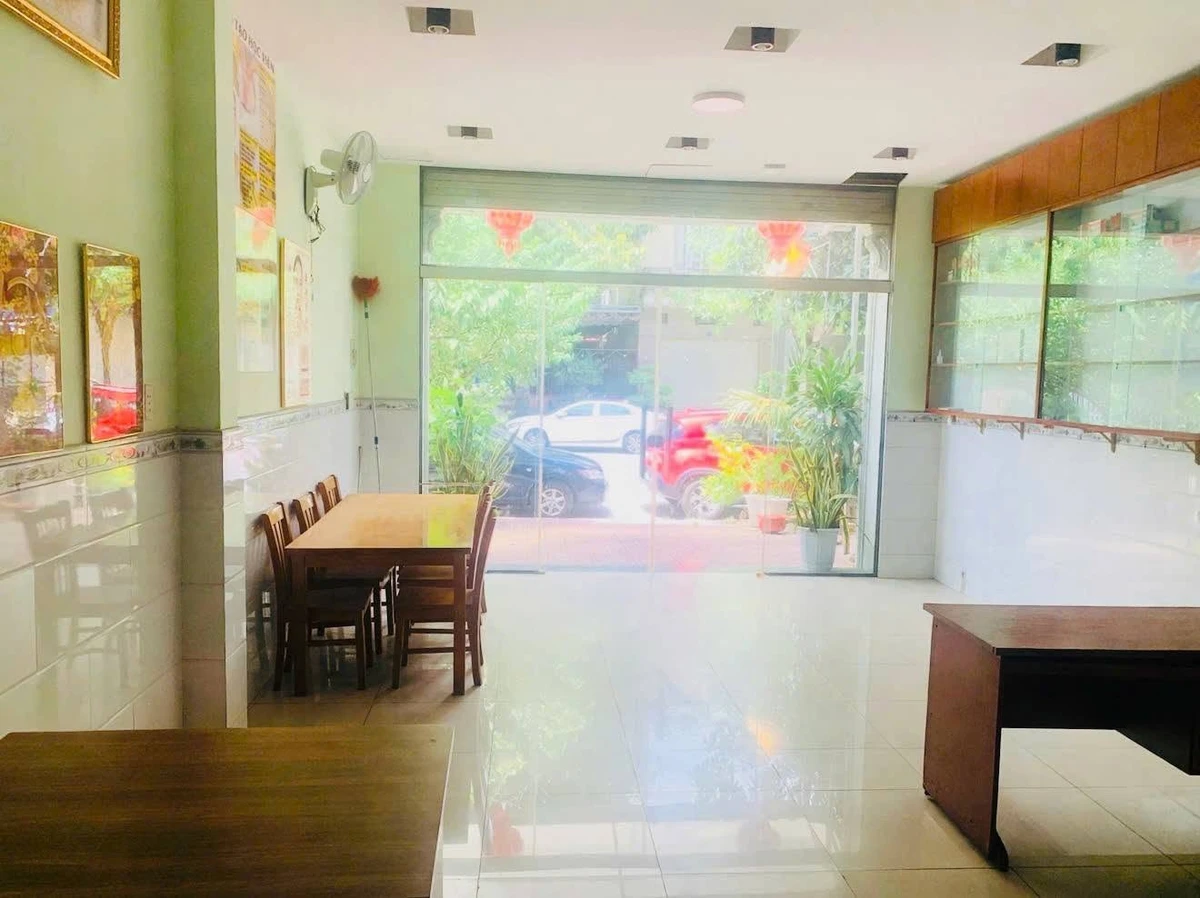 Bán nhà mặt tiền kinh doanh 3 tầng 157m² 5PN KĐT Sóng Thần, Dĩ An, Bình Dương - 10,6 tỷ - Ảnh thu nhỏ 3
