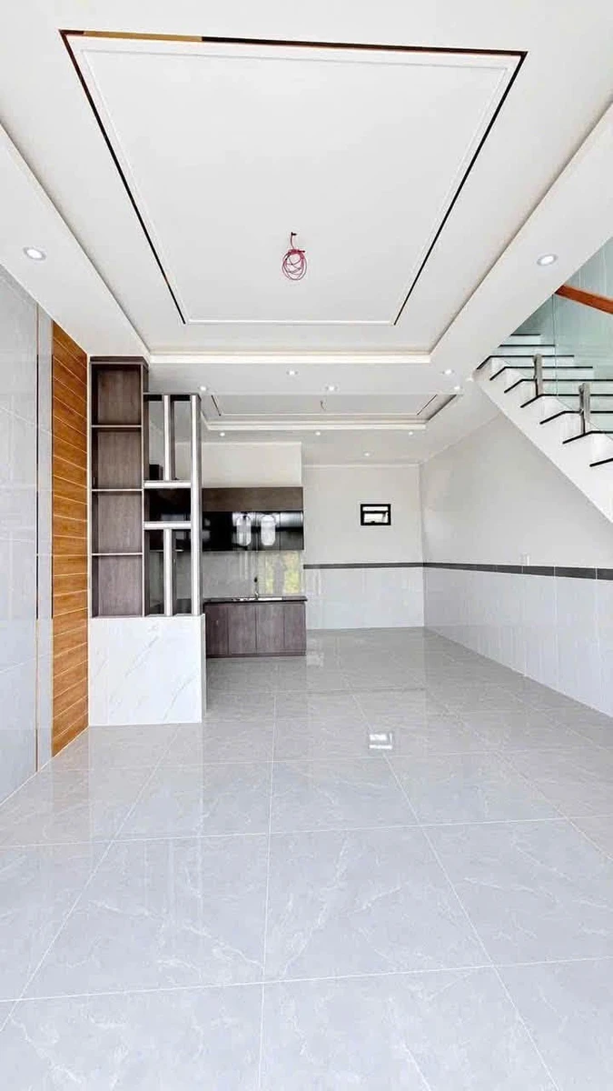 Bán nhà 1 trệt 1 lầu 50m² giá 1 tỷ 250 triệu sát KCN Chang Chun, Long Điền - Ảnh thu nhỏ 2