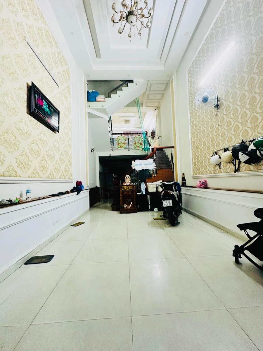 Bán nhà phố 5 tầng 60m² 5PN 5WC Quận 12 giá 4 tỷ - Ảnh thu nhỏ 3