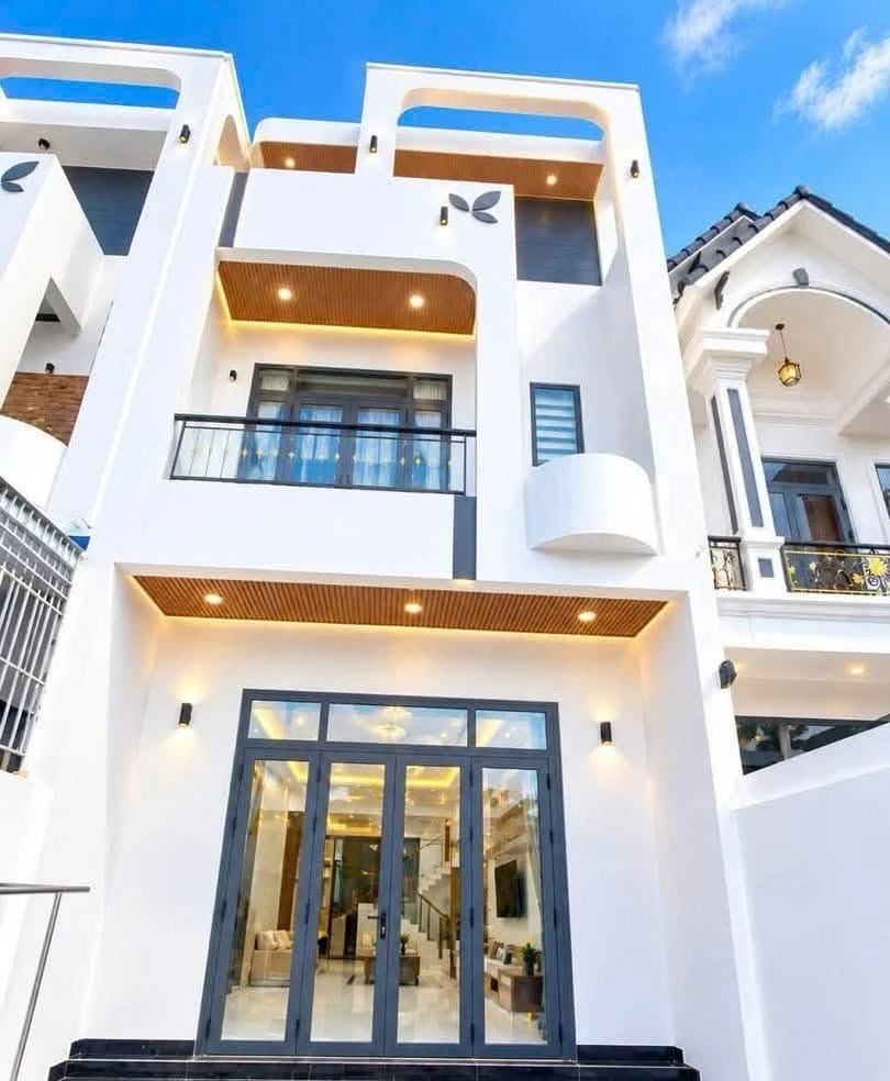 Bán nhà 1 trệt 1 lầu Long Khánh, Đồng Nai, 115m2, 3PN - Ảnh 1