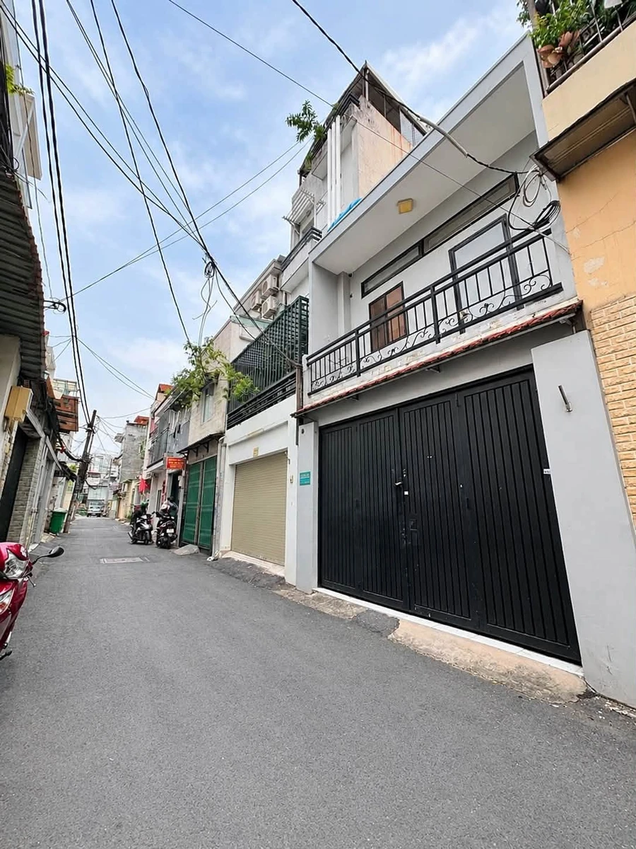 Bán nhà 2PN hẻm xe hơi Bùi Đình Tuyý, 35m², Tân Bình, 5 tỷ - Ảnh 1
