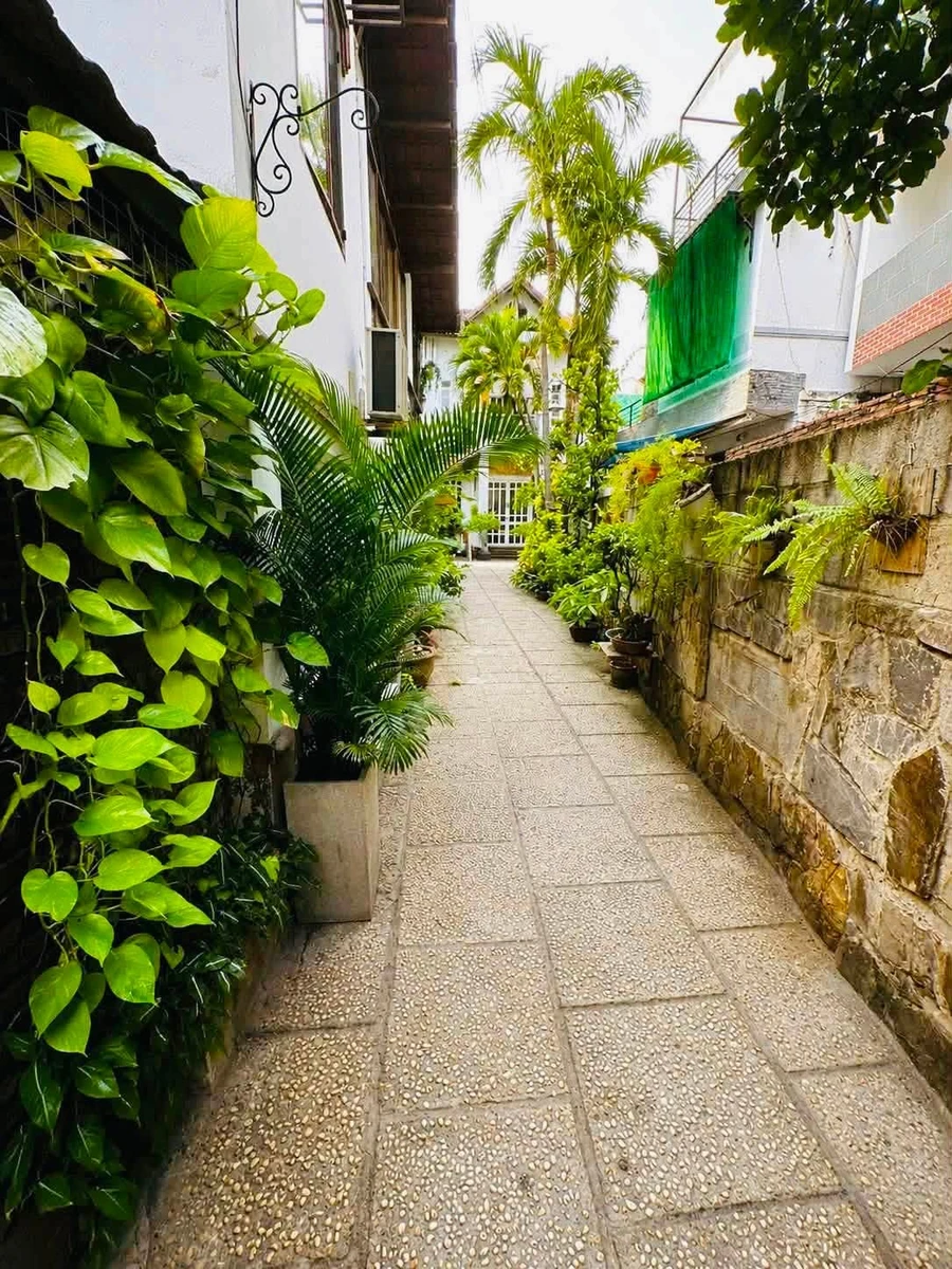 Bán biệt thự sân vườn 317m² đất nở hậu, 3 phòng ngủ, Bình Thạnh giáp Phú Nhuận - Ảnh thu nhỏ 4