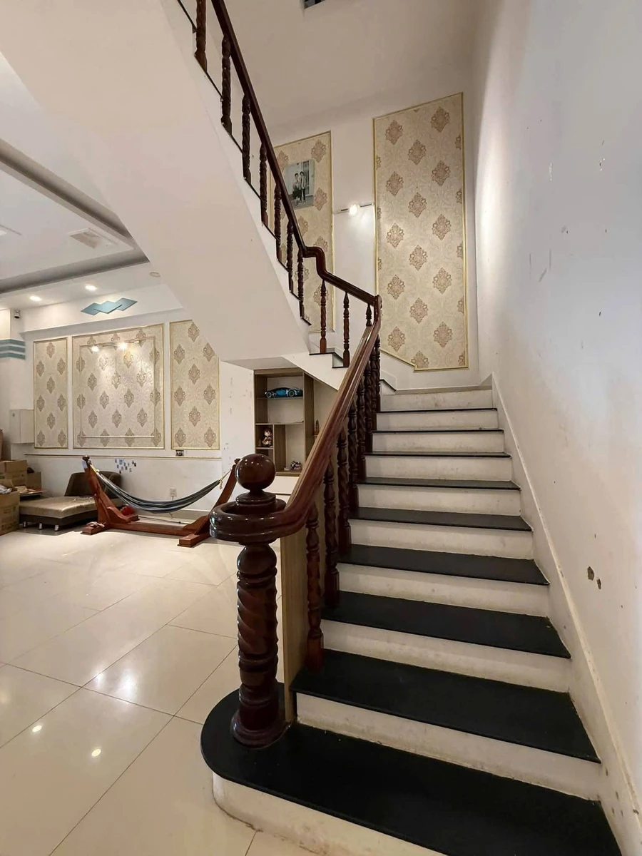 Bán nhà 1 trệt 2 lầu 5x20m đường Trần Bạch Đằng, KĐT Phú Cường, Rạch Giá - Ảnh thu nhỏ 3