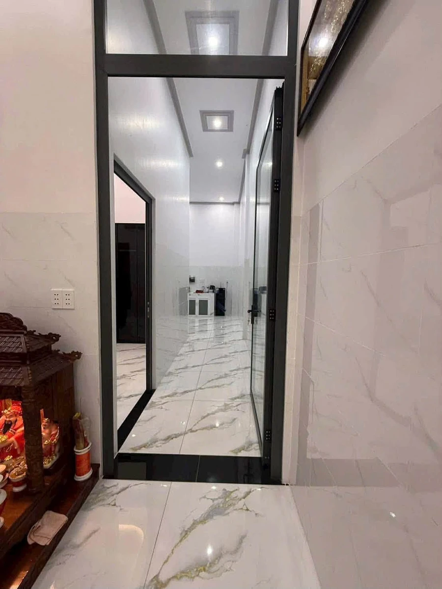 Bán nhà mặt tiền đường Huỳnh Tấn Phát 5,7x15,2m giá 2,65 tỷ - Ảnh thu nhỏ 3