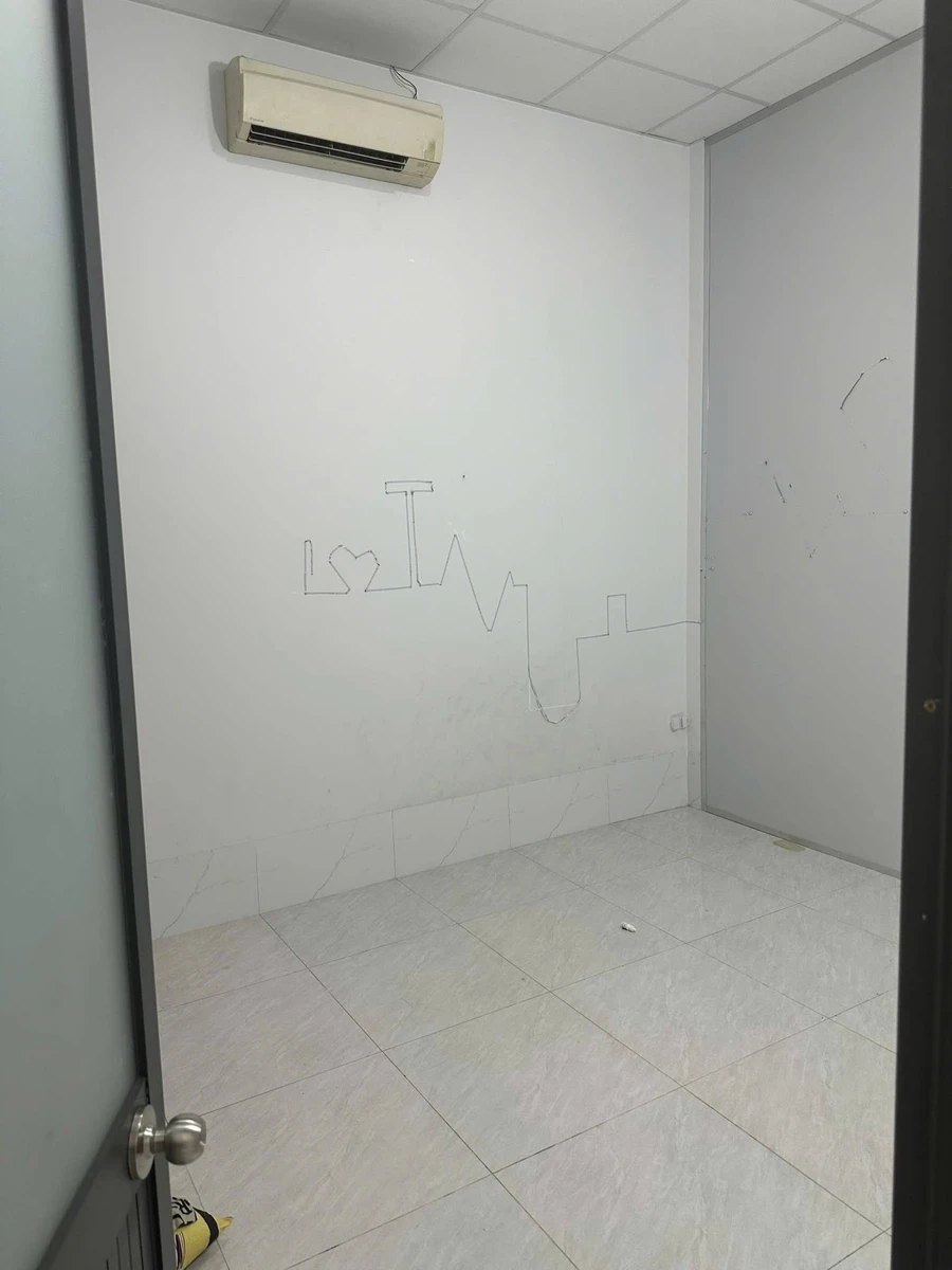 Cho thuê nhà nguyên căn 100m2 mặt tiền Phan Thiết - Ảnh thu nhỏ 2