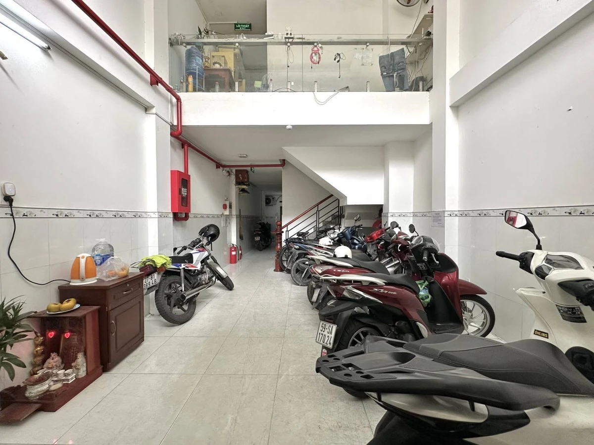 Bán nhà CHDV 6 tầng 12 phòng 97m2 Bình Thạnh 15.5 tỷ - Ảnh thu nhỏ 4