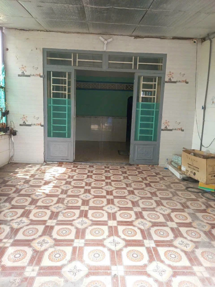 Bán nhà Mỹ Hạnh Bắc 100m² 2PN, 1 tỷ 250 triệu - Ảnh thu nhỏ 2