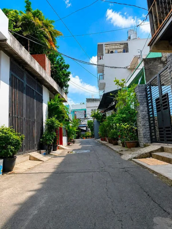 Bán nhà hẻm ô tô Lê Đức Thọ, Gò Vấp 50m2, 3 tầng 3 phòng ngủ, sân thượng, giá 5,5 tỷ